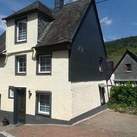 Haus Selina Villa Briedel Eksteriør bilde
